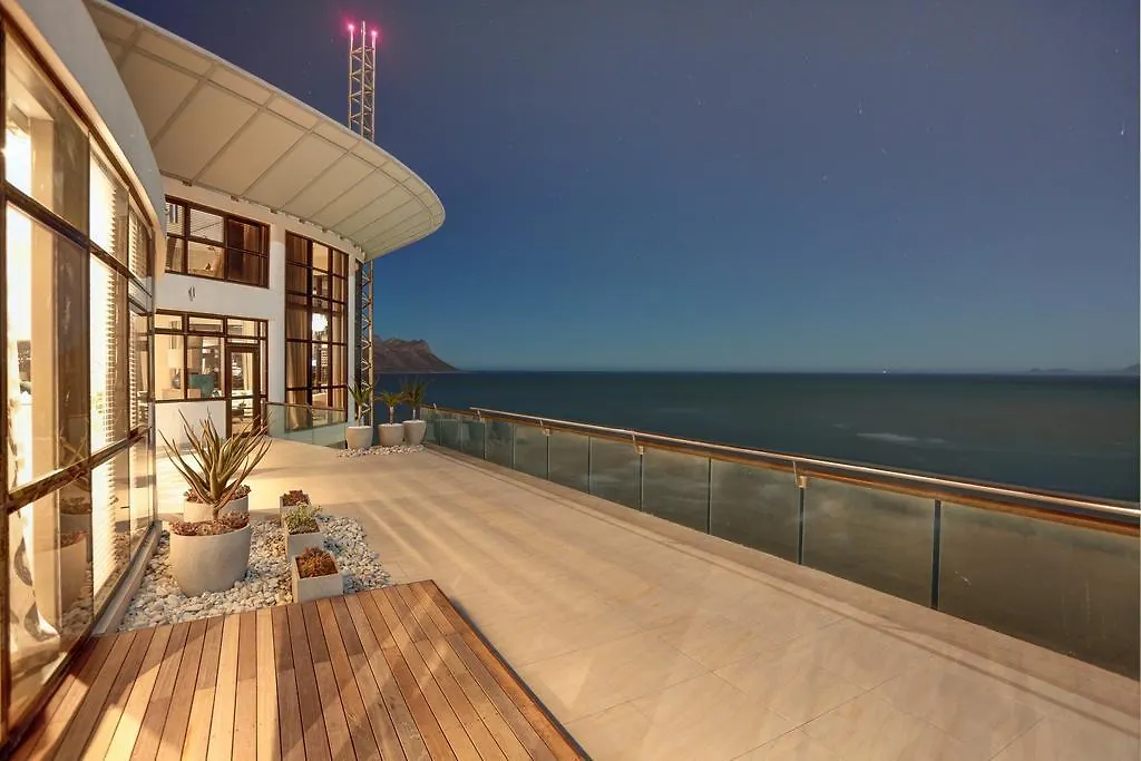 Ocean View Penthouse Daire Strand Güney Afrika