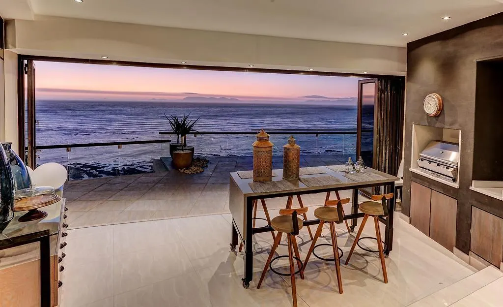 Ocean View Penthouse Daire Strand